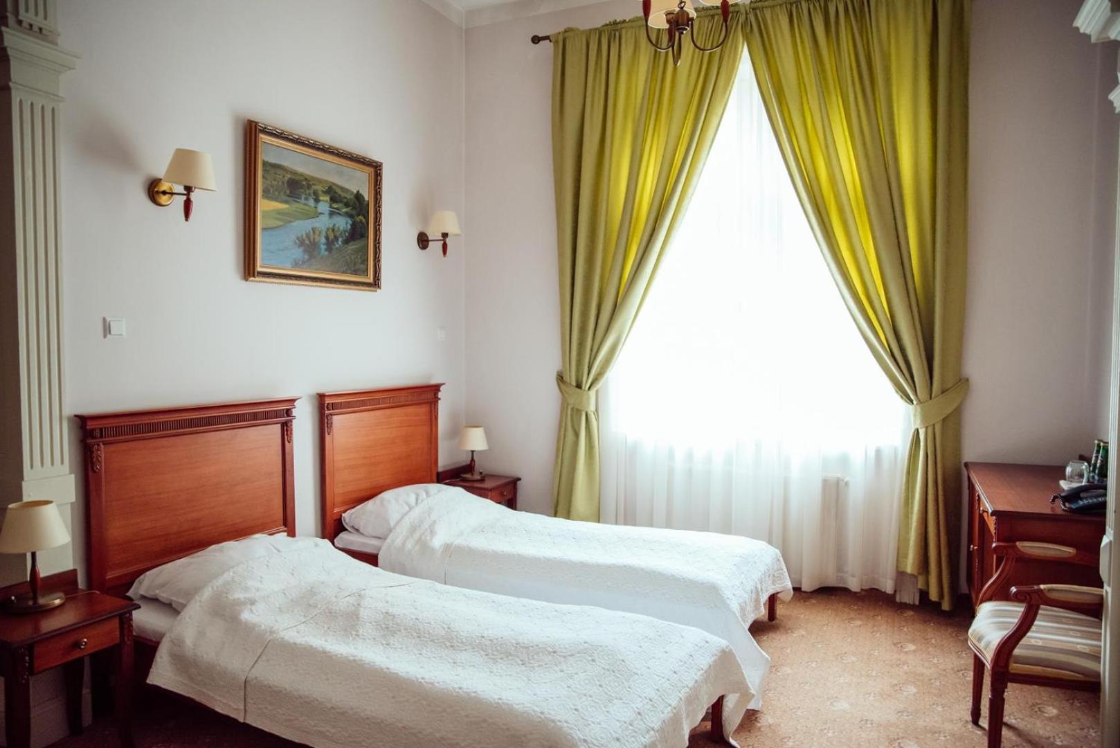 Zespół Pałacowo-Parkowy w Ostromecku Ostromecko Exterior foto