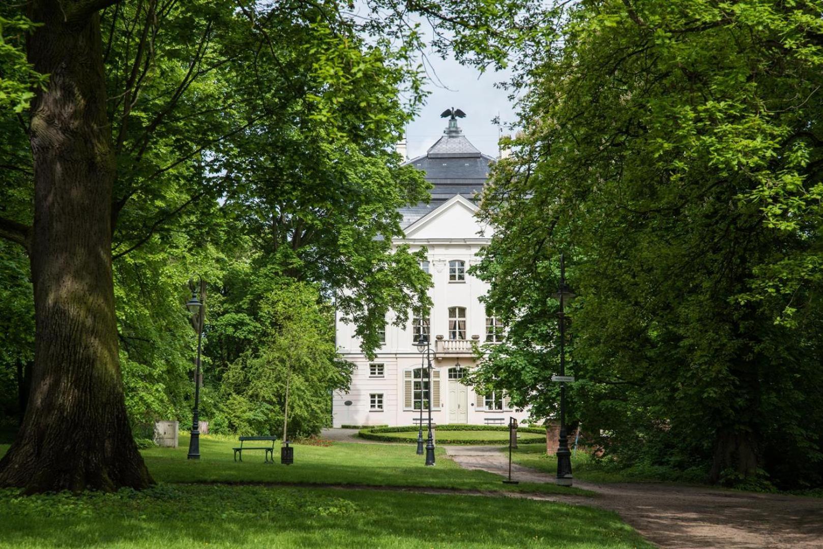 Zespół Pałacowo-Parkowy w Ostromecku Ostromecko Exterior foto